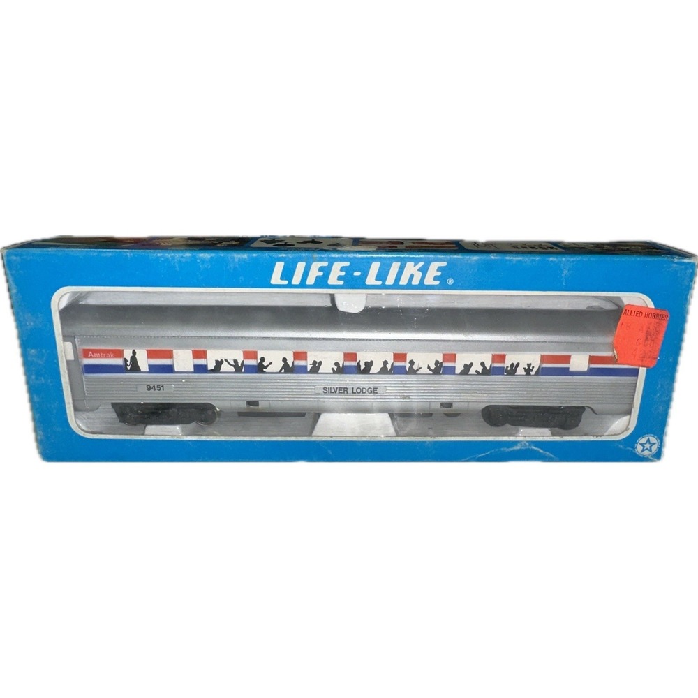 Vintage HO Train Life-Like Amtrak Sliver Lodge #9451 Passenger Car‎